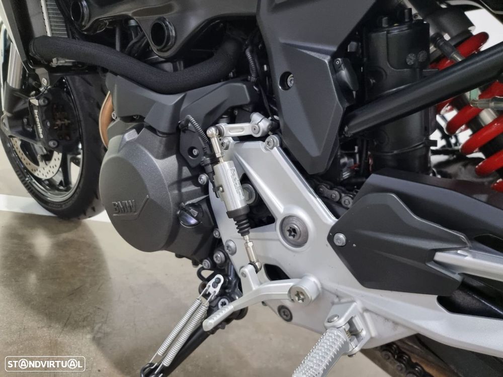 BMW F 900 R 900R - 17