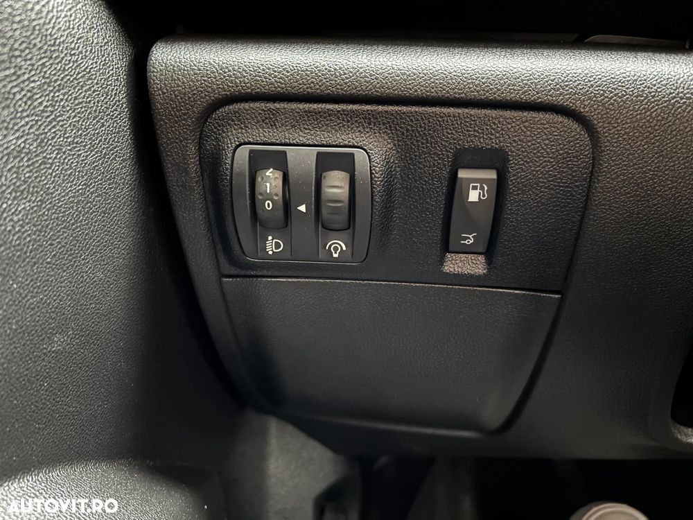 Renault Megane Blue dCi 116 Life - 22