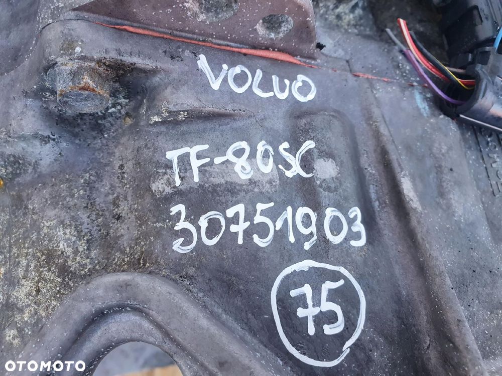 Volvo V70 III 2.4 D D5 SKRZYNIA BIEGÓW 30751903 - 3