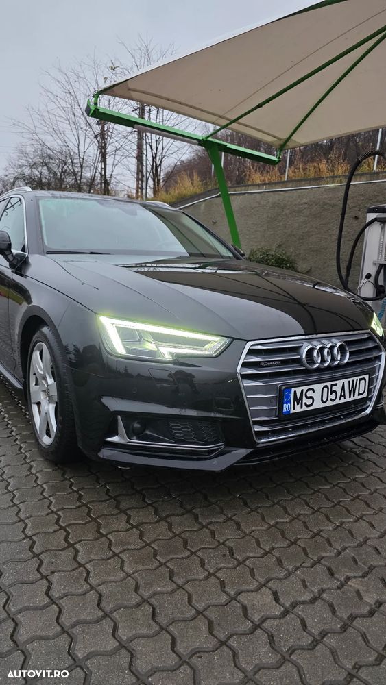 Audi A4 Avant 2.0 40 TDI quattro S tronic Advanced - 1