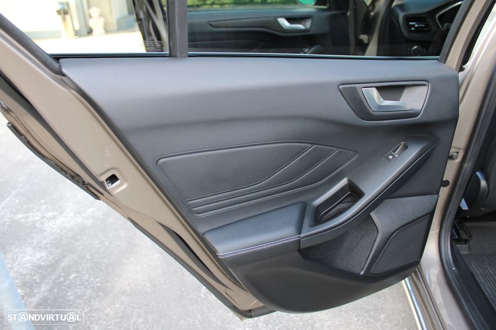 Ford Focus 1.0 EcoBoost S&S VIGNALE - 50