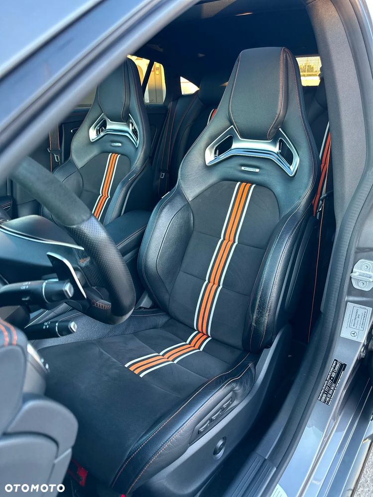 Mercedes-Benz CLA AMG 45 4-Matic - 18