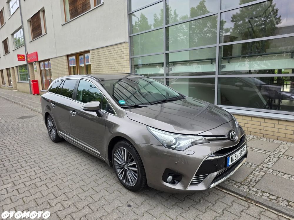 Toyota Avensis 1.8 Prestige - 9