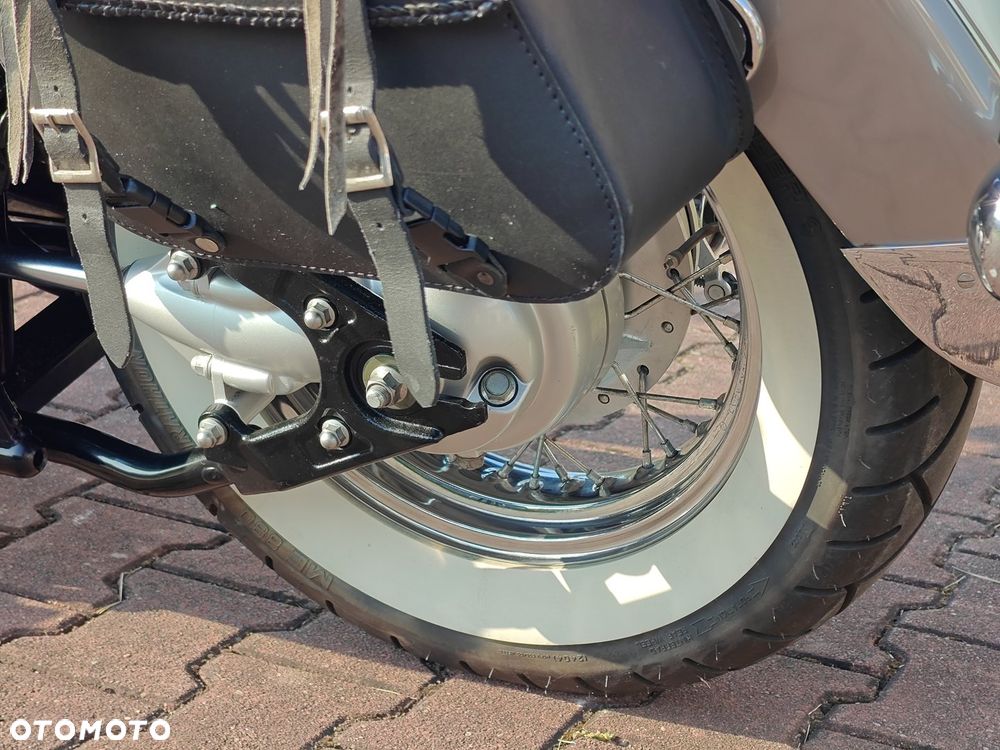 Yamaha XVS - 33