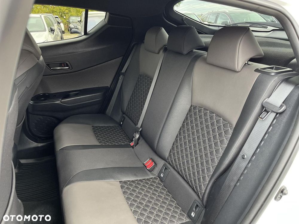Toyota C-HR 1.8 Hybrid Executive - 19