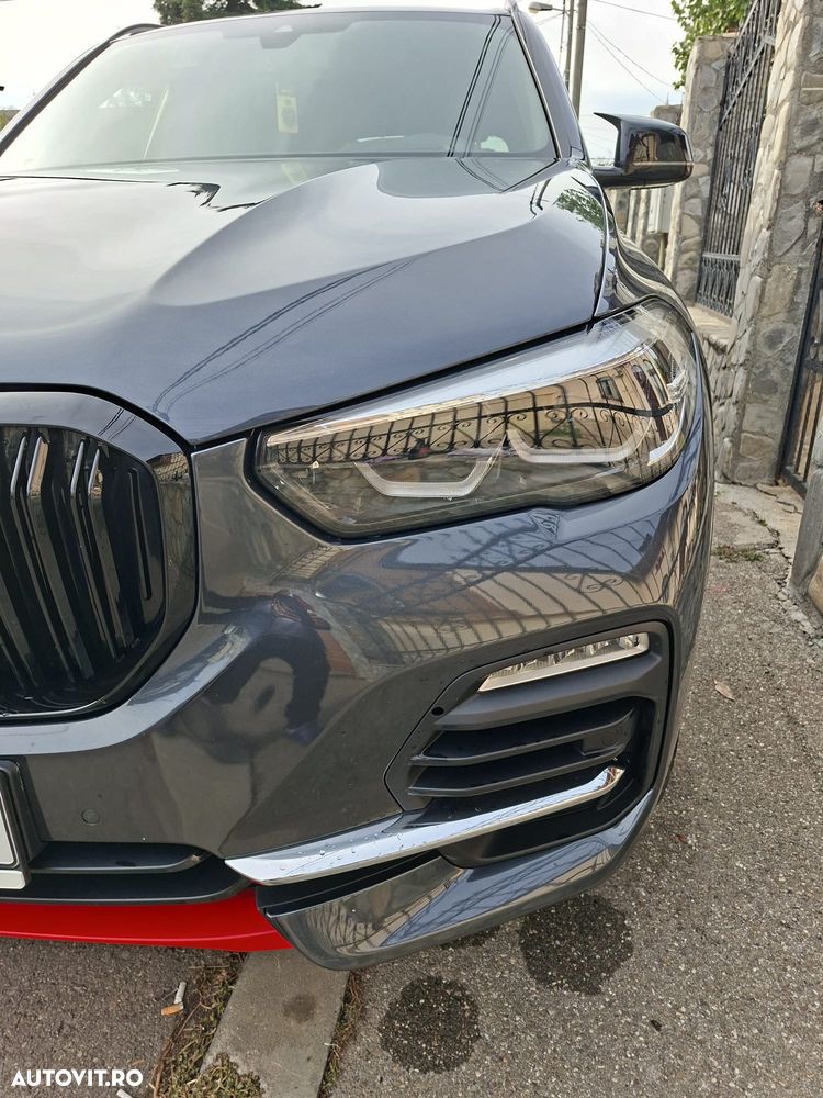 BMW X5 2019 photo 2
