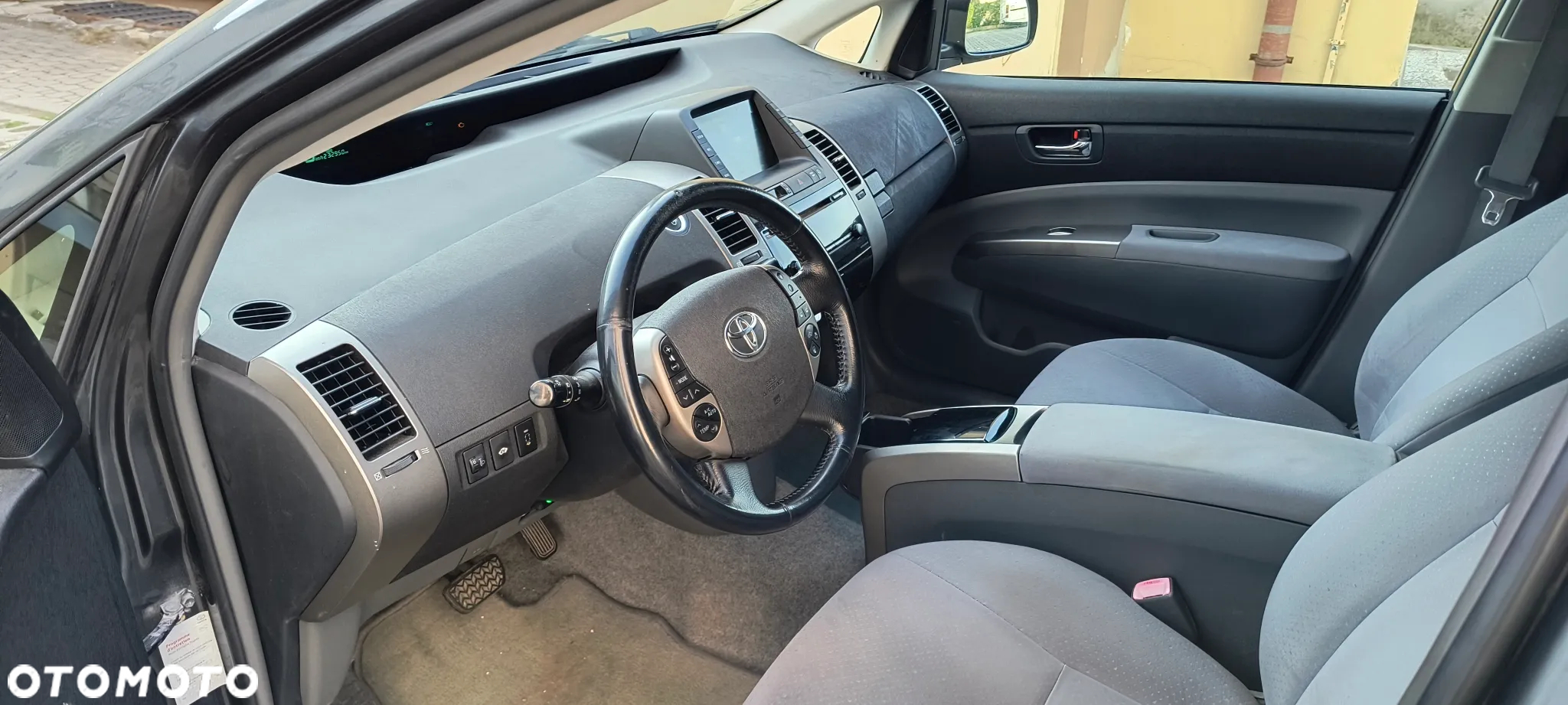 Toyota Prius 1.5 VVT-i Sol (nav) - 9