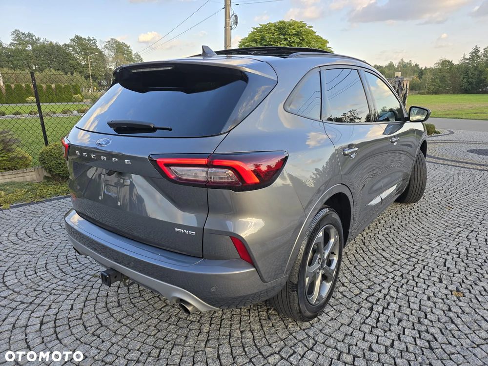Ford Kuga - 15
