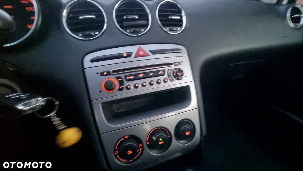 Peugeot 308 1.6 HDi Presence - 12