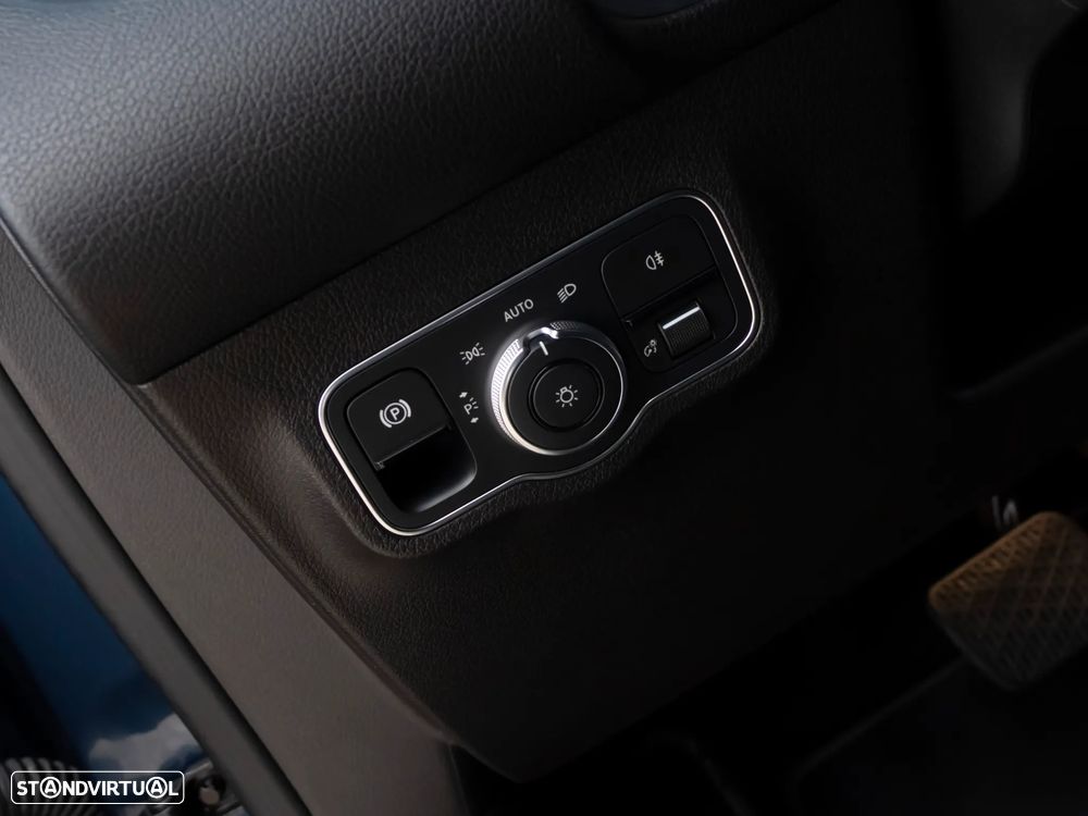 Mercedes-Benz GLB 180 d Progressive - 22