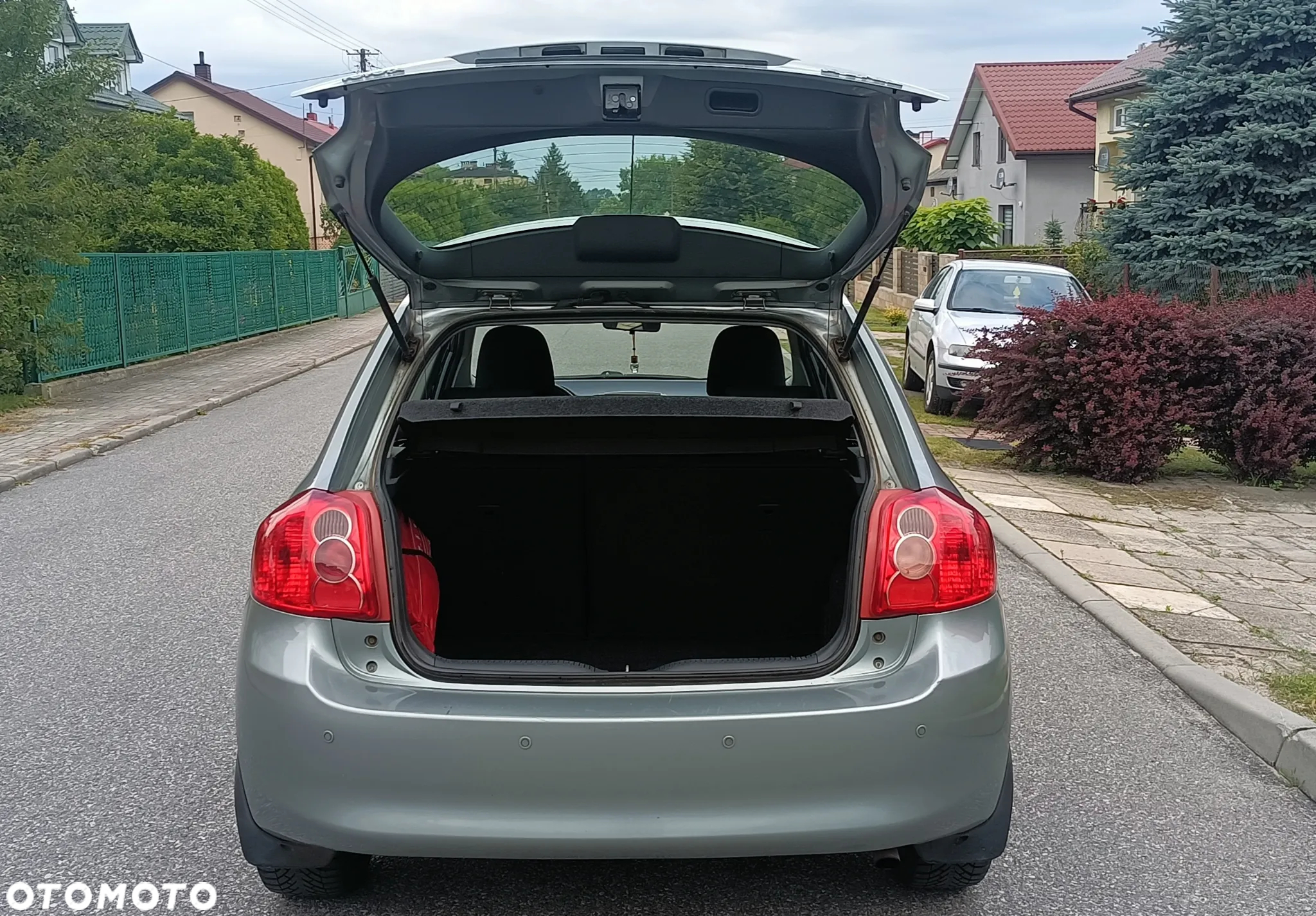 Toyota Auris 1.6 VVT-i Sol - 10