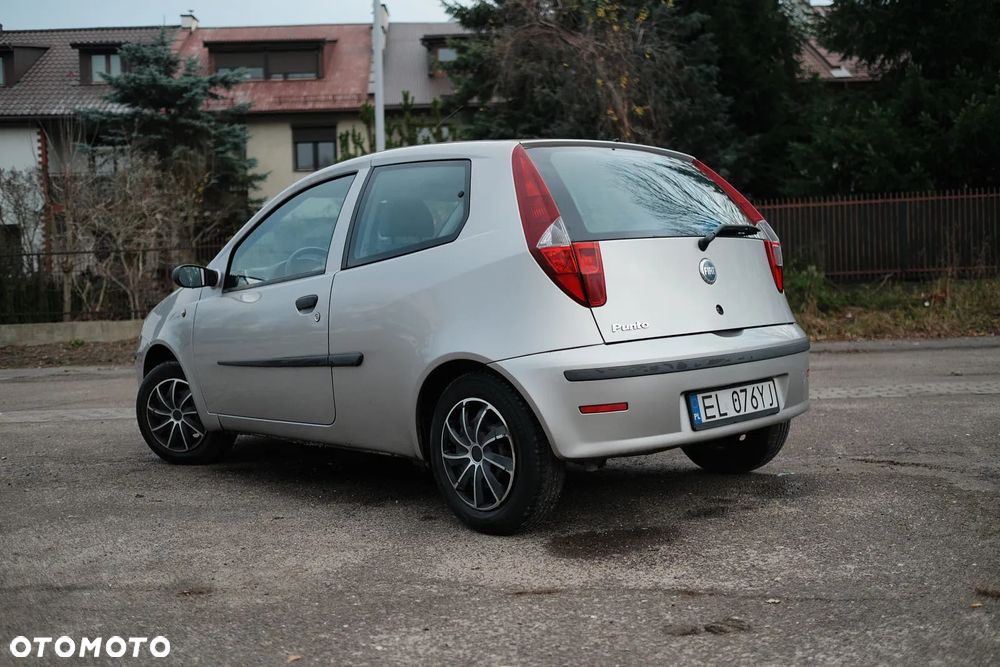Fiat Punto 1.2 8V Active - 13