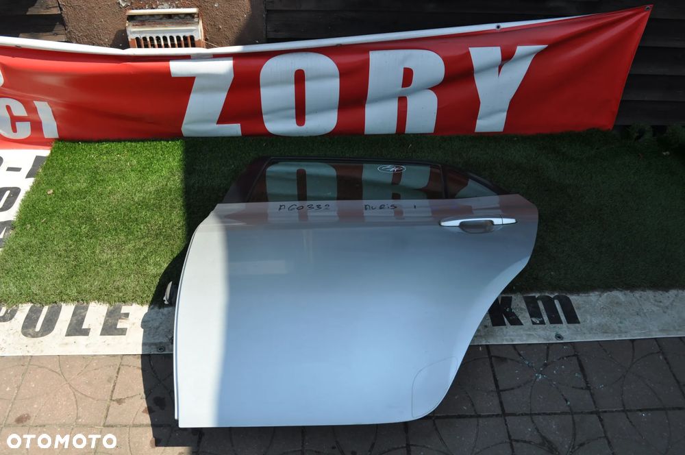 toyota auris I drzwi nr A60332 WYSYŁKA - 1