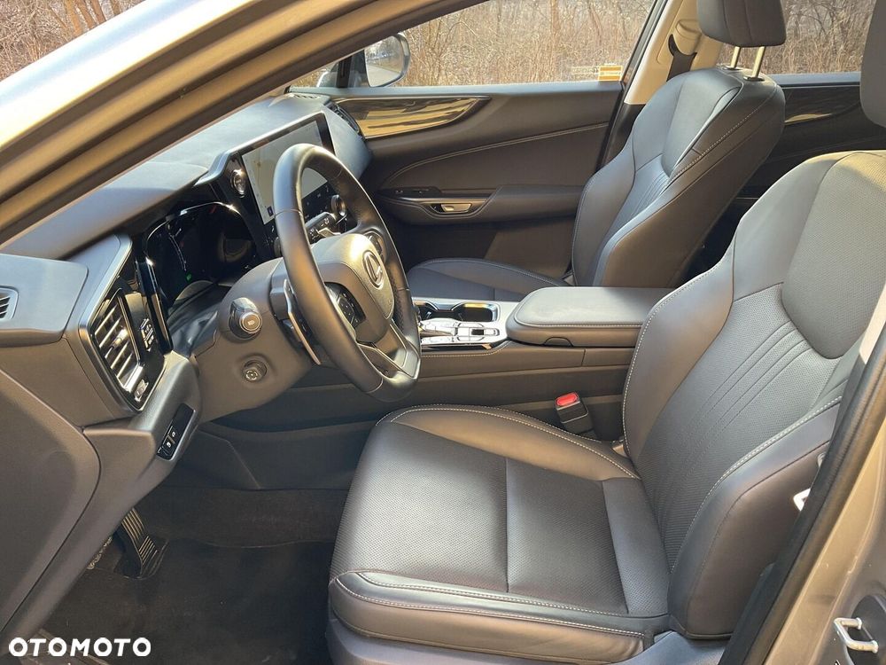 Lexus NX 350h Prestige AWD - 11