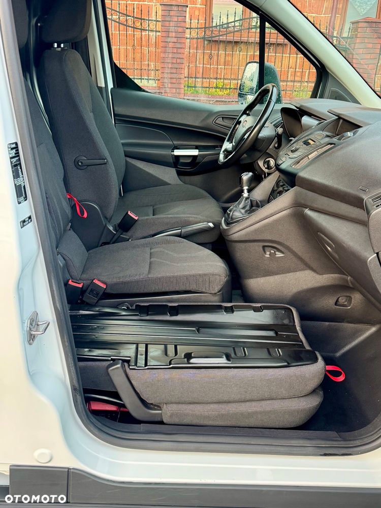 Ford Connect - 21