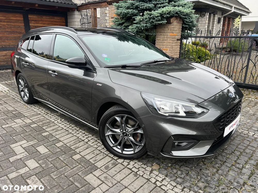Ford Focus 1.0 EcoBoost STart-Stopp-System ST-LINE X - 1