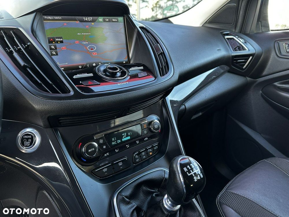 Ford Kuga 2.0 TDCi AWD Titanium - 24