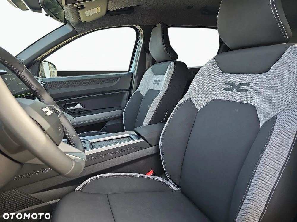 Dacia Bigster 1.8 Full Hybrid 155 Journey MMT - 11
