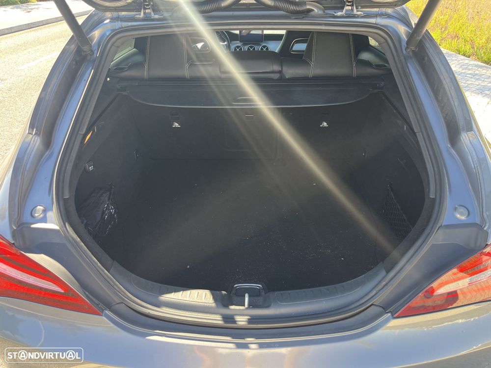 Mercedes-Benz CLA 180 - 11