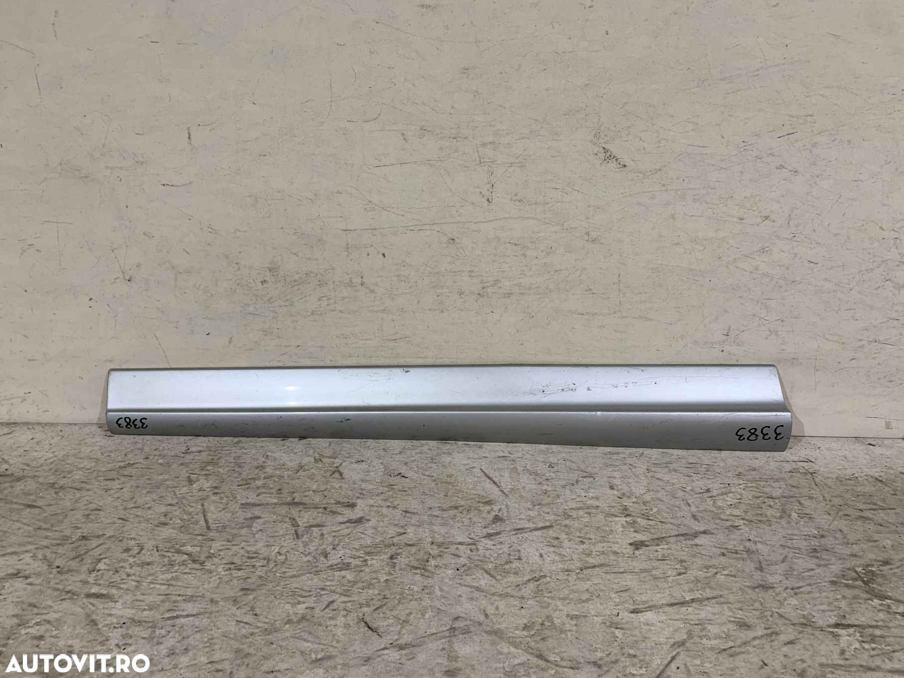 Bandou usa stanga fata, Audi Q5, 2009, 2010, 2011, 2012, 2013, 2014, 2015, 2016, 2017, cod origine OE 8R0853959B - 2