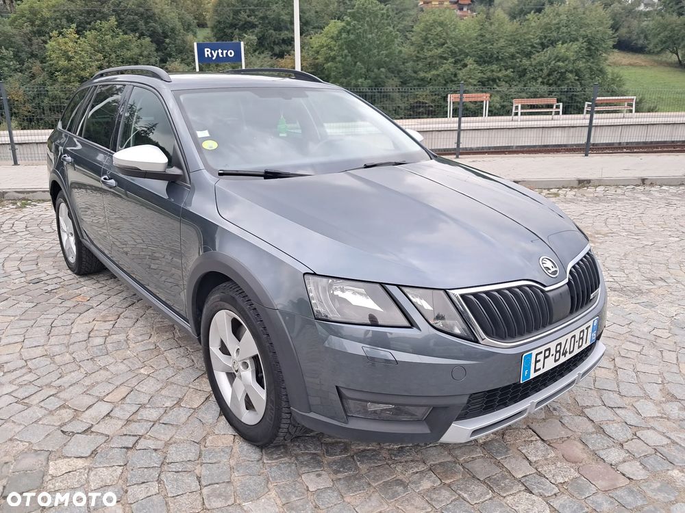 Skoda Octavia 2.0 TDI (Green tec) 4x4 DSG Scout - 3