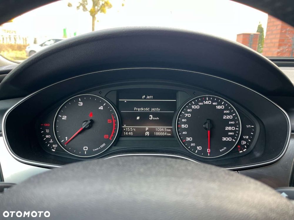 Audi A6 Avant 2.0 TDI Ultra S tronic - 9
