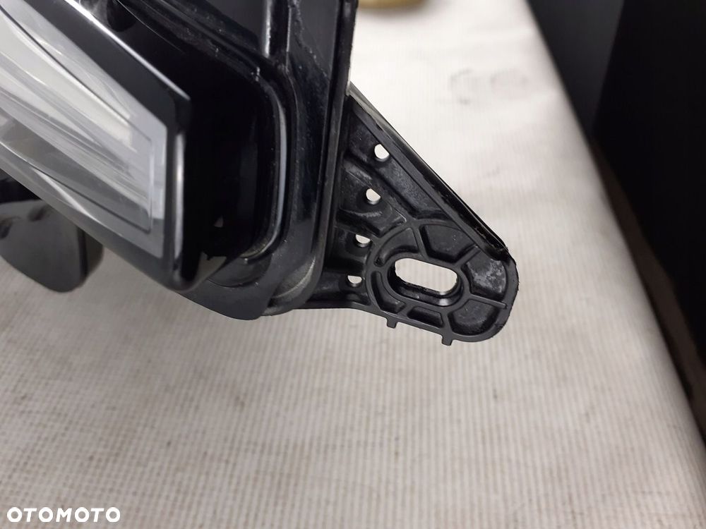 Lampa prawa Volvo S\V60 CC 17-20 Full led.32314167 - 8