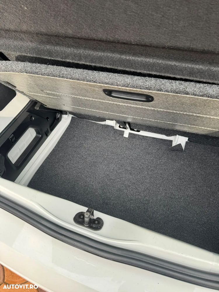 Volkswagen up! ASG high - 14
