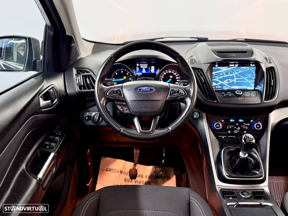 Ford Kuga 1.5 TDCi Titanium - 25