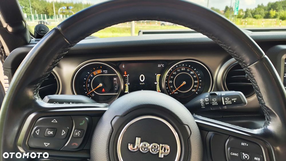 Jeep Wrangler - 35