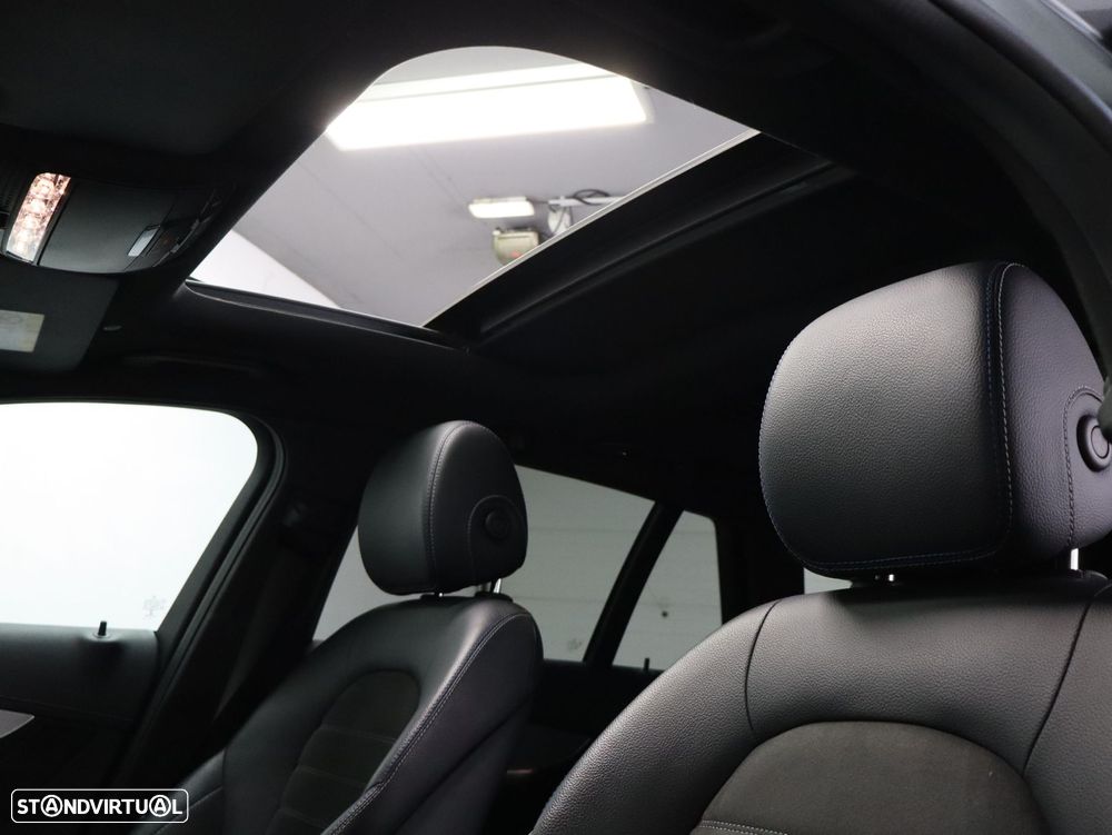 Mercedes-Benz C 300 de AMG Line - 27