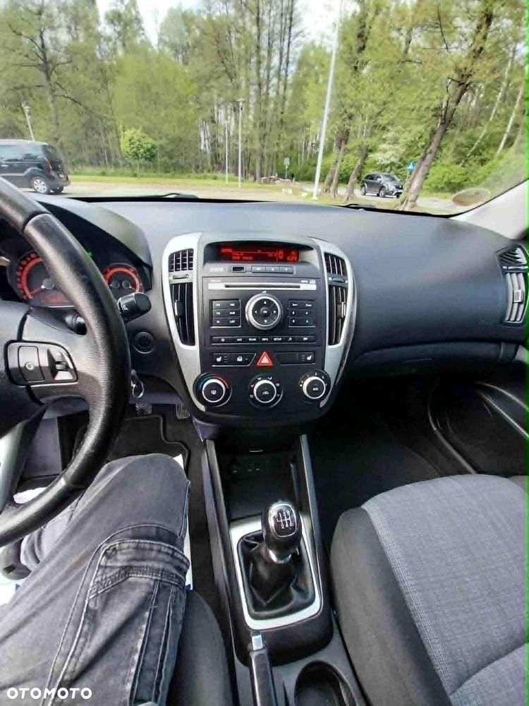 Kia Ceed 1.6 Crdi Comfort - 20