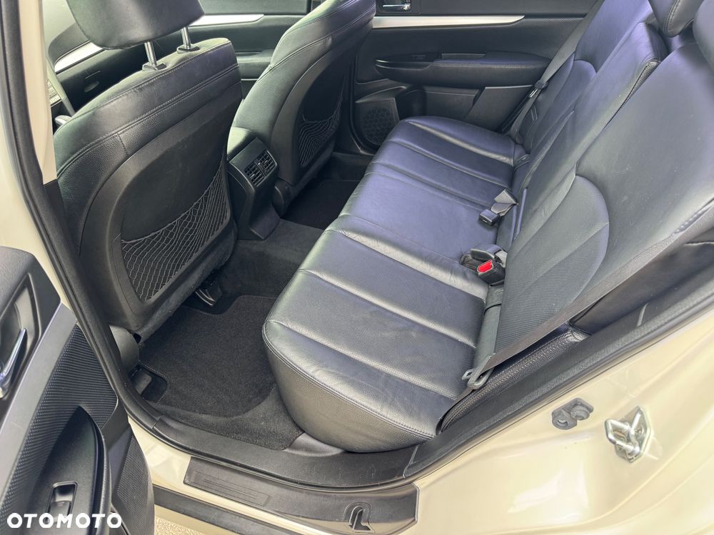 Subaru Outback 2.5i Comfort Navi AT - 20