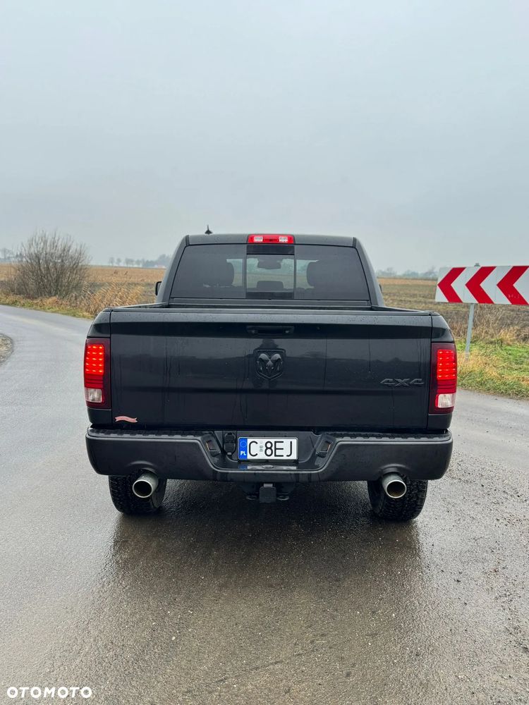 RAM 1500 Crew Cab Sport - 7