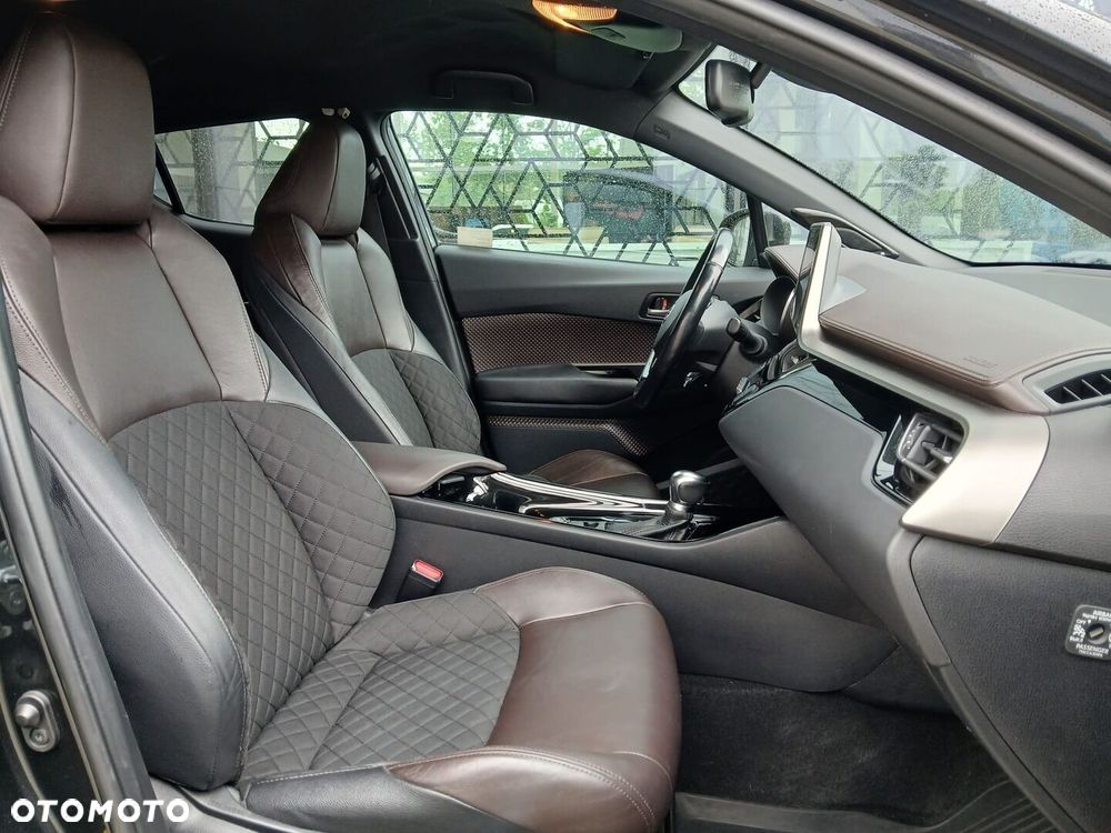 Toyota C-HR 1.8 Hybrid Prestige - 26