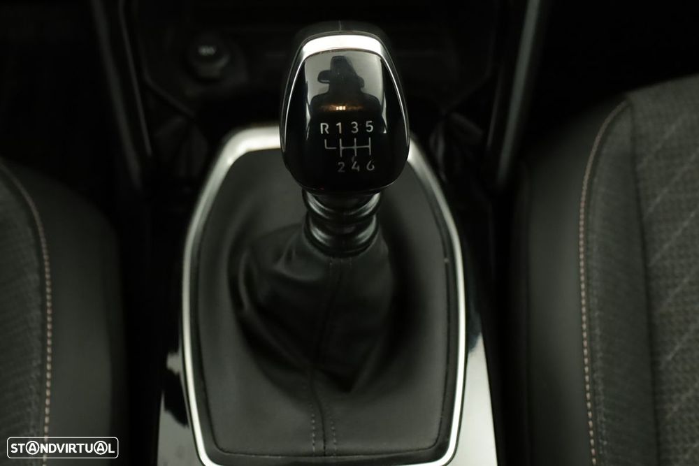 Peugeot 208 1.2 PureTech Allure - 14