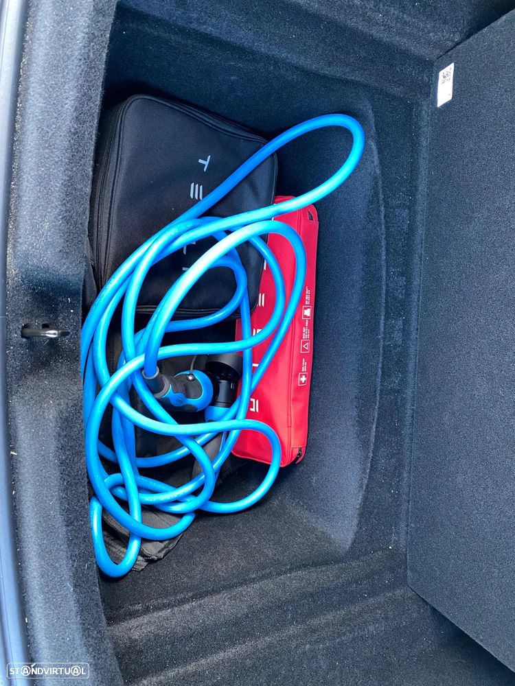 Tesla Model 3 Standard Range Plus RWD - 11