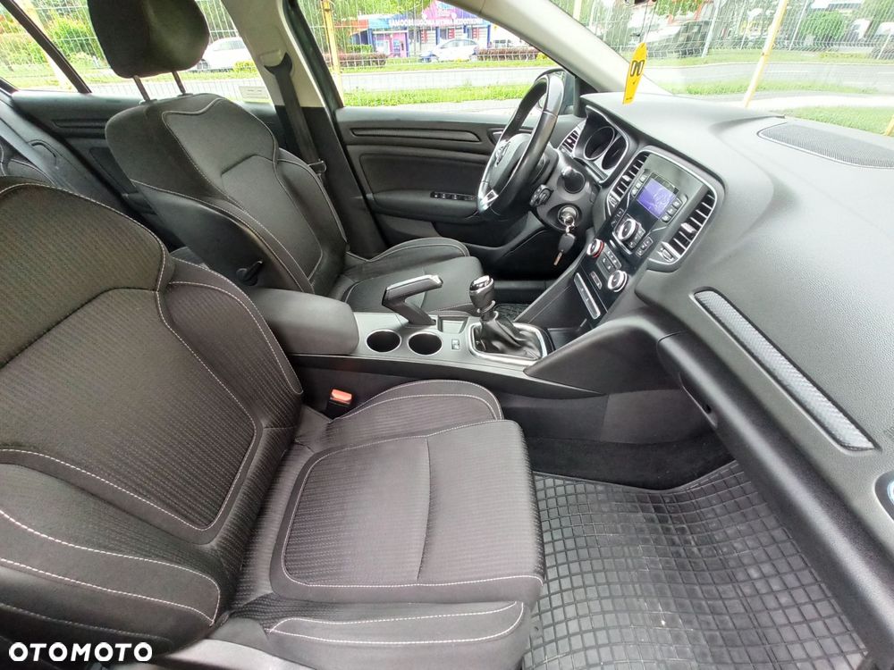 Renault Megane - 11