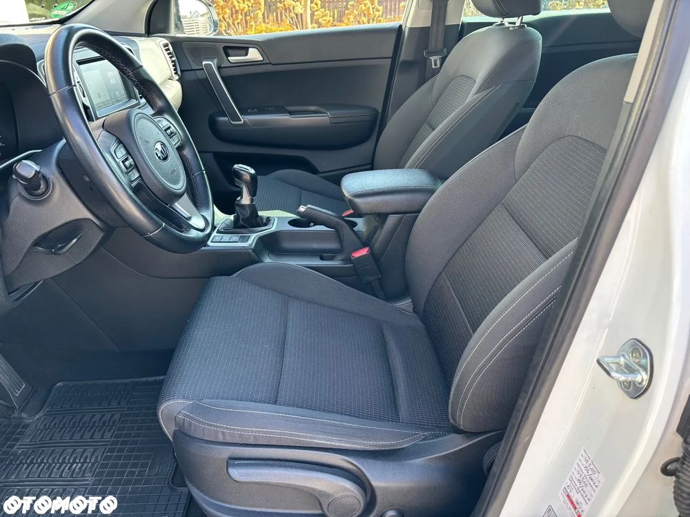 Kia Sportage 1.6 GDI 2WD SPIRIT - 10