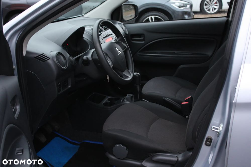 Mitsubishi Space Star 2016