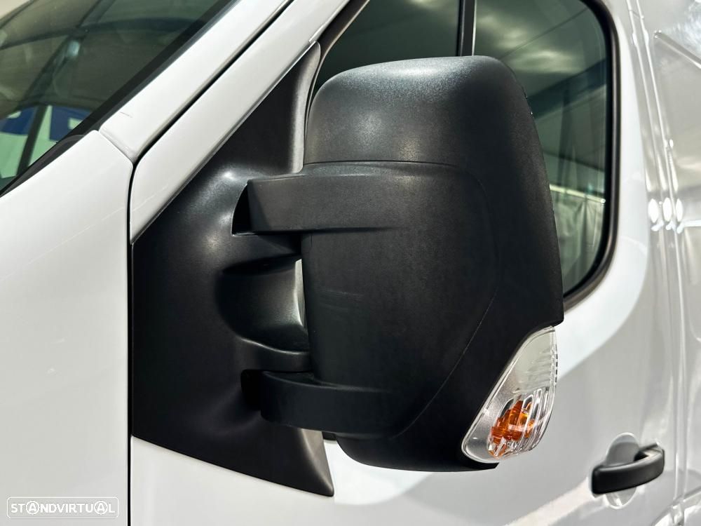 Renault Master L2H2 Confort Auto - 16
