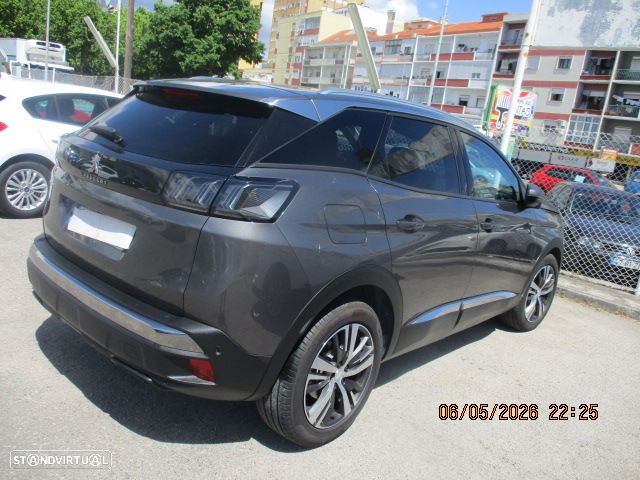 Peugeot 3008 BlueHDi 130 Stop & Start EAT8 Active - 5