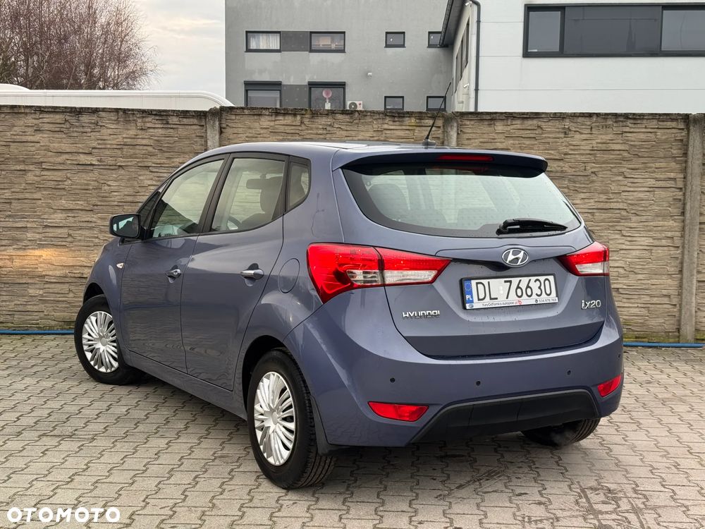 Hyundai ix20 - 8