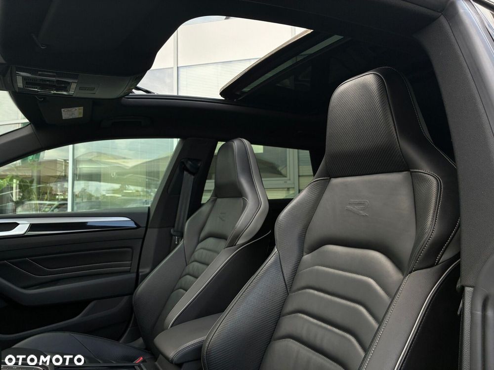 Volkswagen Arteon 2.0 TDI R-Line DSG - 32