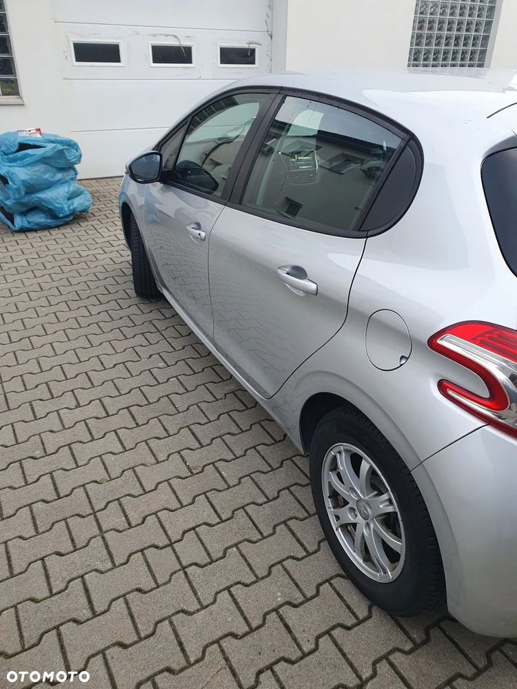 Peugeot 208 1.6 e-HDi Active STT - 7