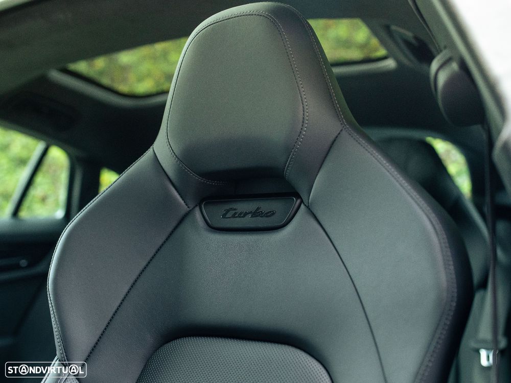 Porsche Panamera Turbo E-Hybrid - 16