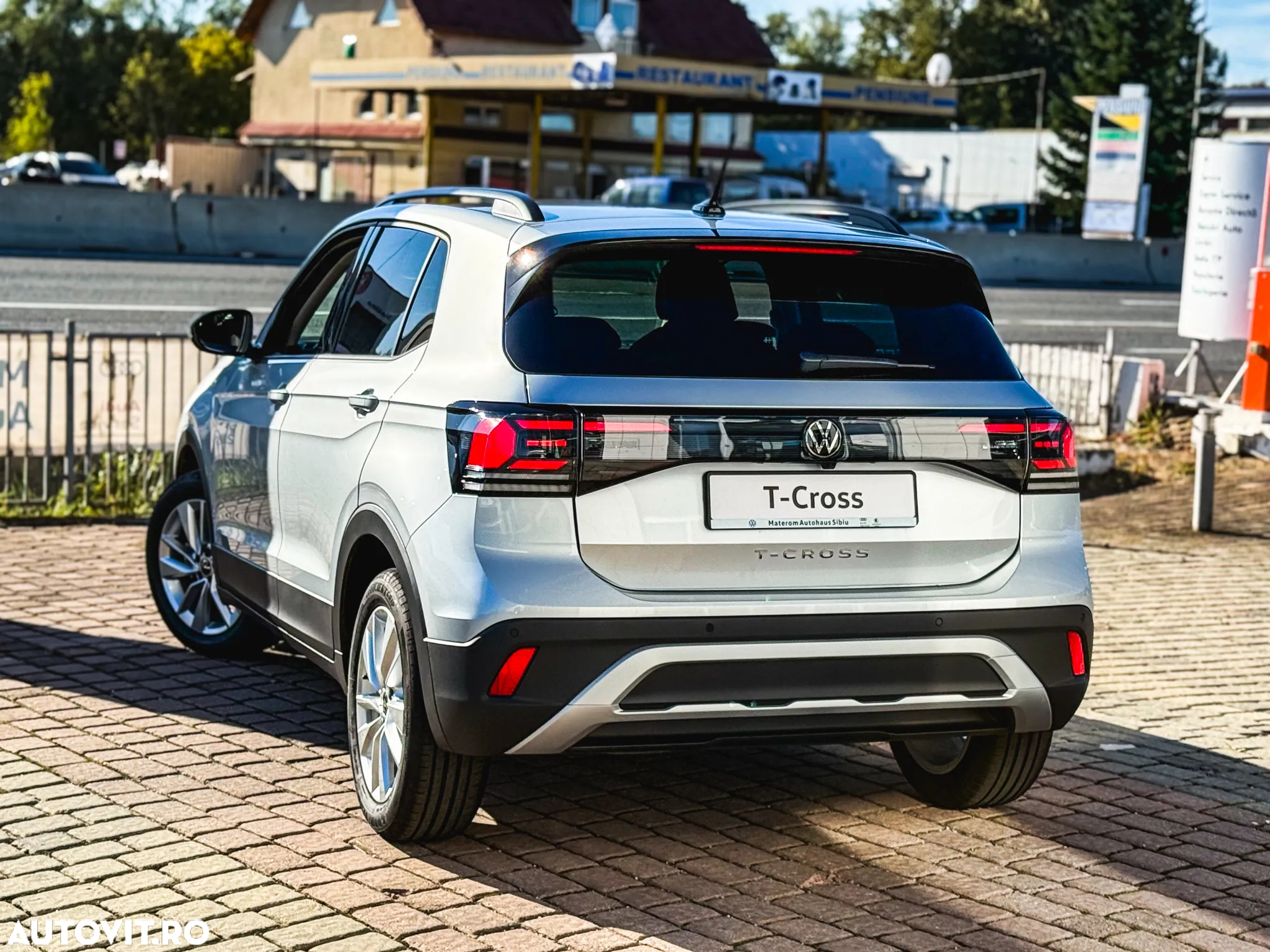Volkswagen T-Cross 1.5 TSI DSG Life - 22