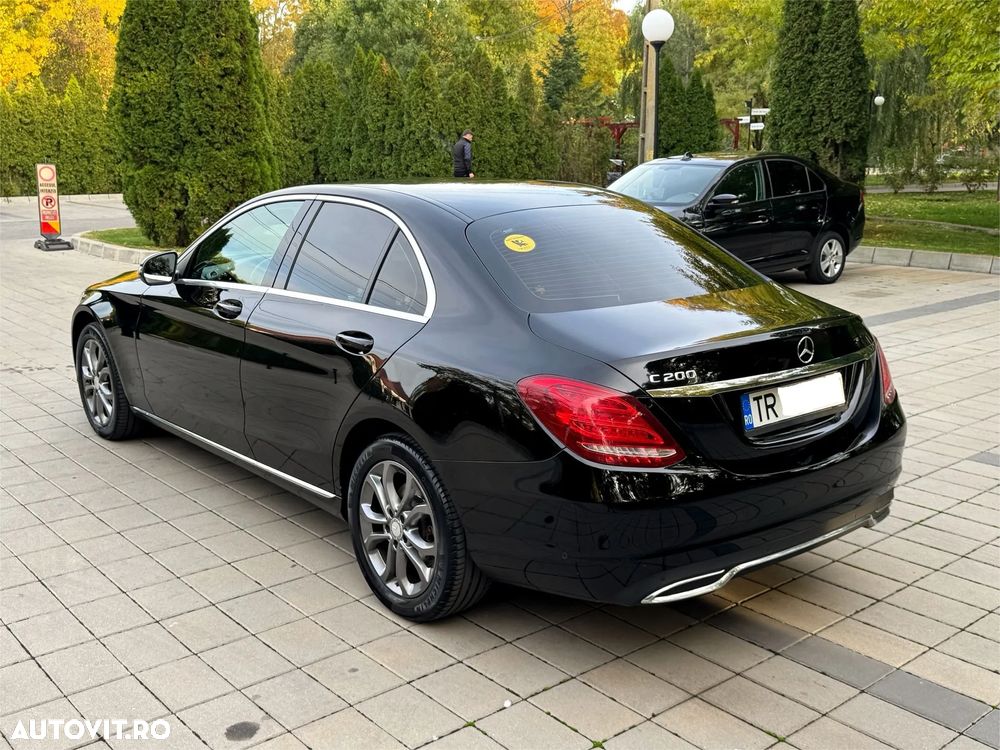 Mercedes-Benz C 200 4MATIC Aut. - 3