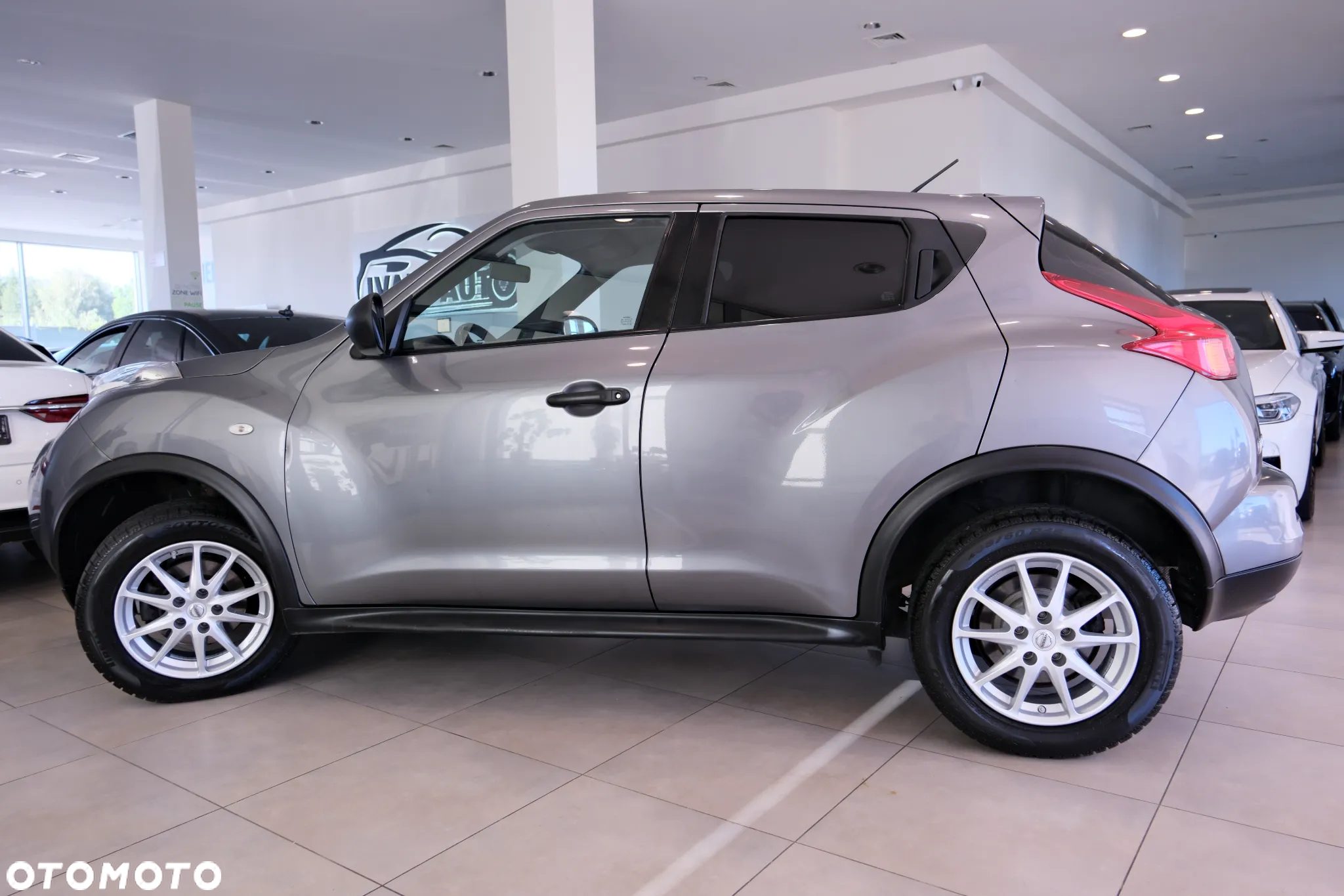 Nissan Juke 1.6 Acenta - 10