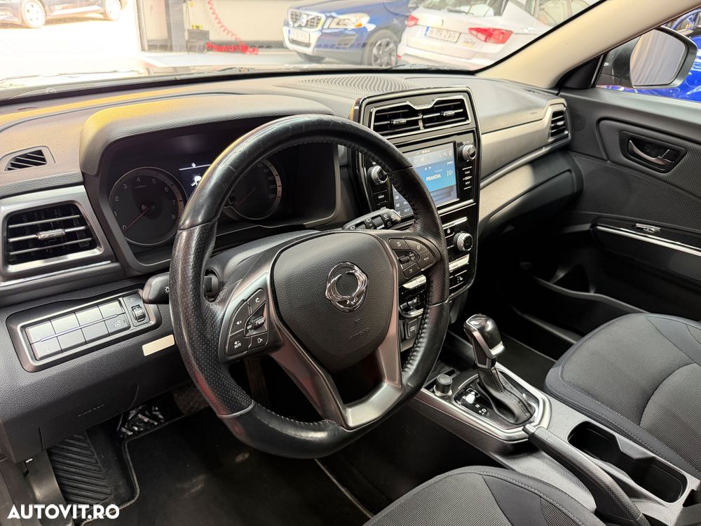 SsangYong Tivoli - 12